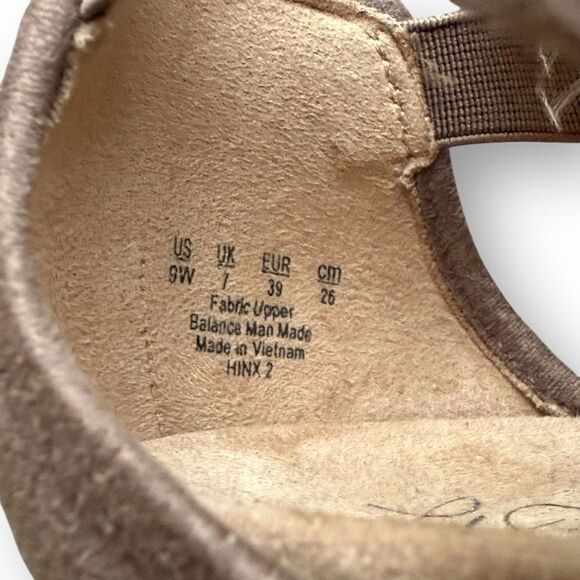 Life Stride Hinx Wedge Booties Sandals Cork Heeled Neutral Shoes Women's 9 W - Picture 10 of 14